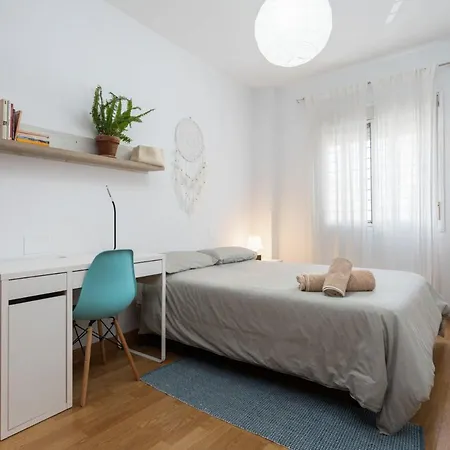 Apartoyou - Plaza San Juan Apartment